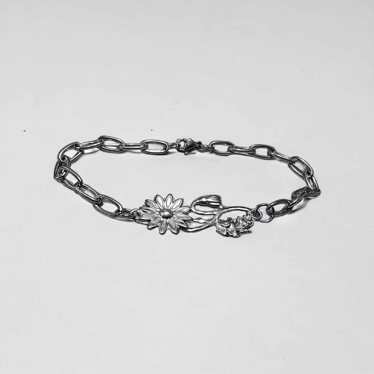 Bracelet fleur en acier inoxydable